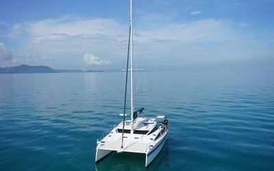 Island Spirit 380