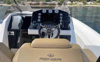 Renier R11 FB