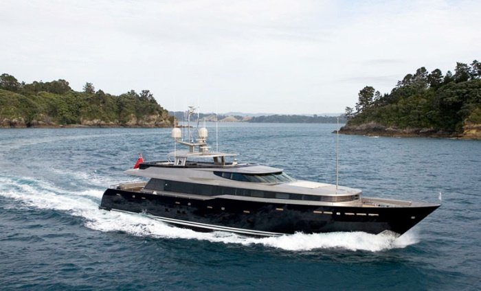 Alloy Yachts Ab Initio