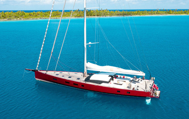Maxi Dolphin Nomad IV