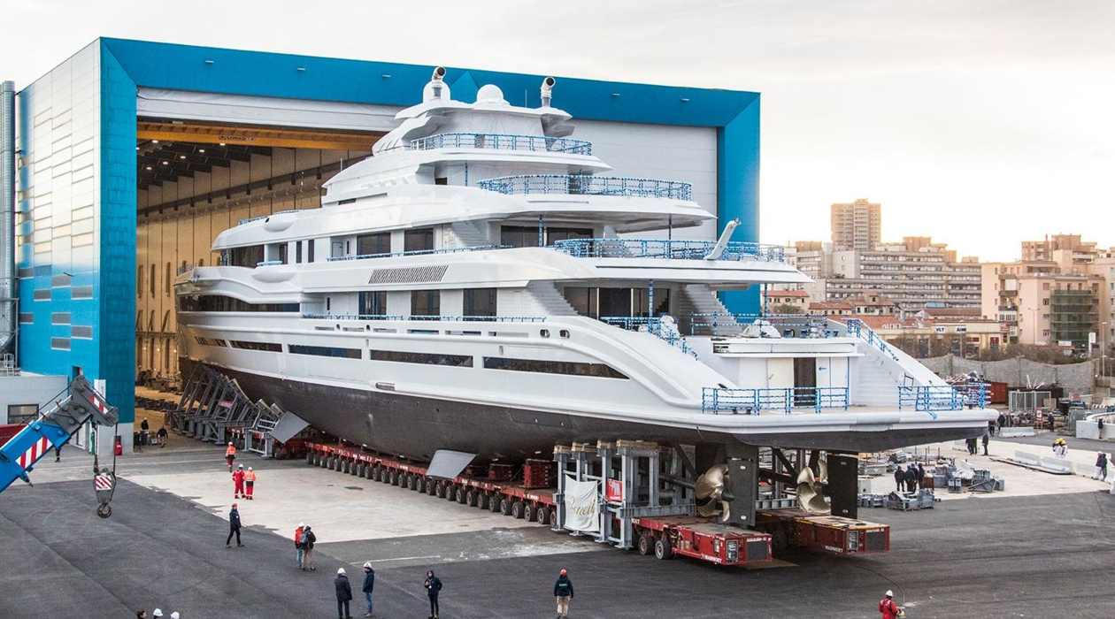 Гигаяхта Benetti