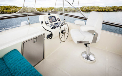 Alaska 49 Yacht Fisher
