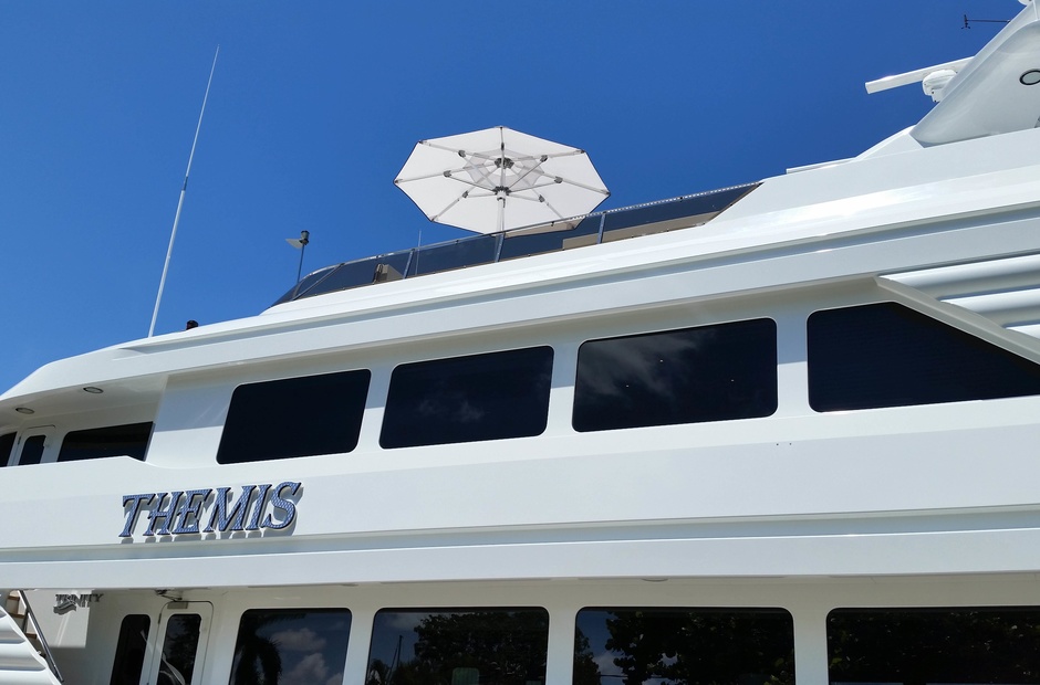 Trinity Yachts Themis