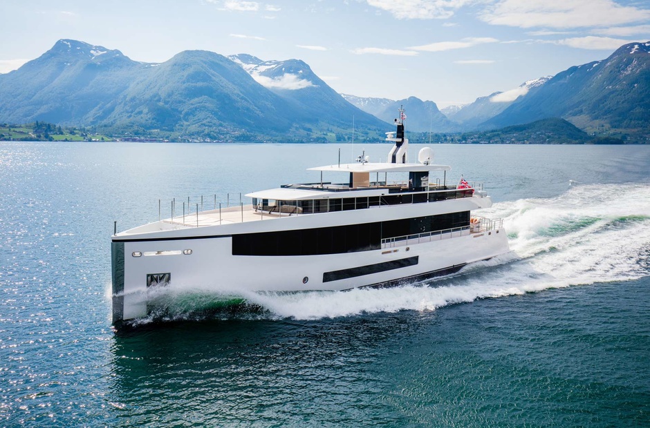 Feadship Kamino