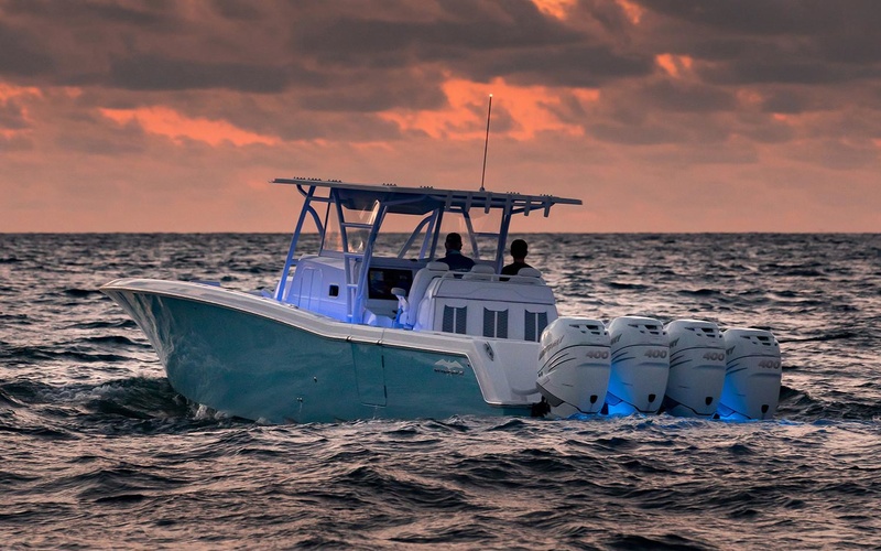 Invincible 42′ Center Cabin