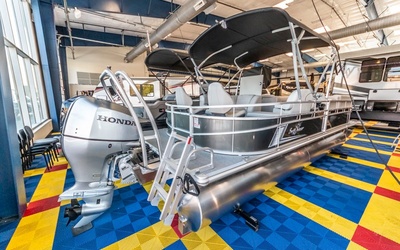 Sunchaser Vista 22 Fish