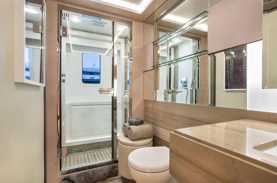 Benetti Ocean Drive