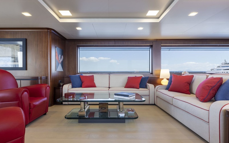 XO 240 Cabin