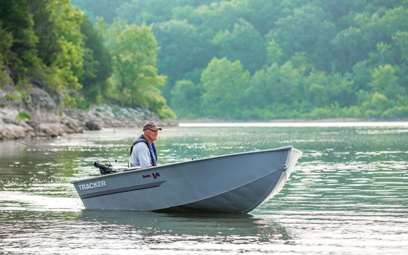 Tracker Guide V-14 Deep V