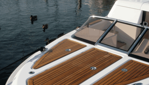 Royal Tender Limo