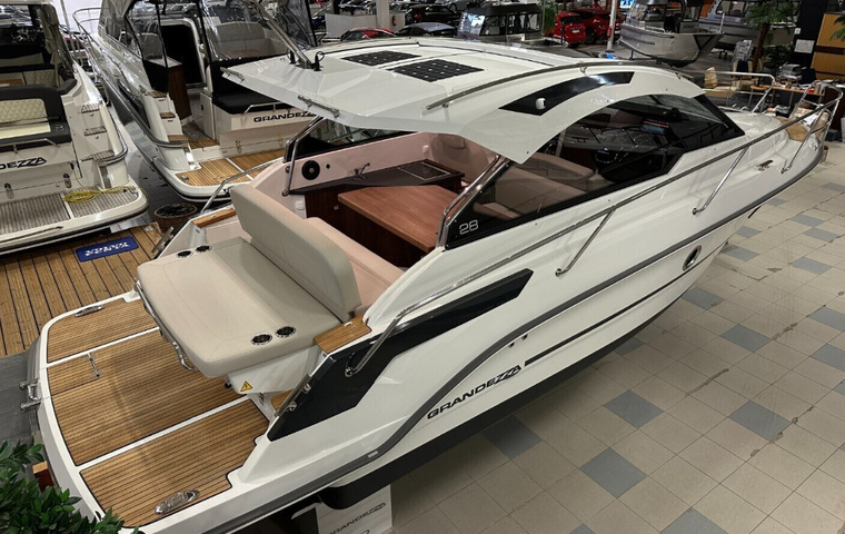 Grandezza 28 OC (2023)