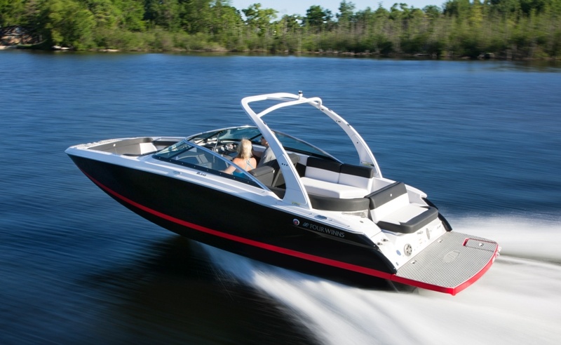 Four Winns SL242