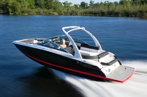 Four Winns SL242