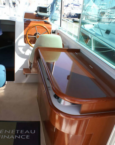 Beneteau Antares 760