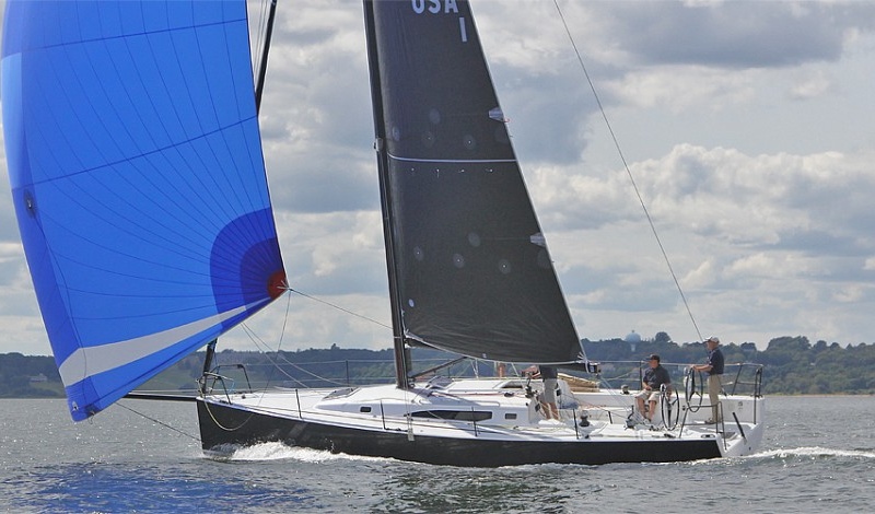 J/Boats 121