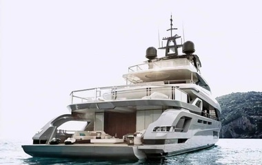 Azimut Bora Gora