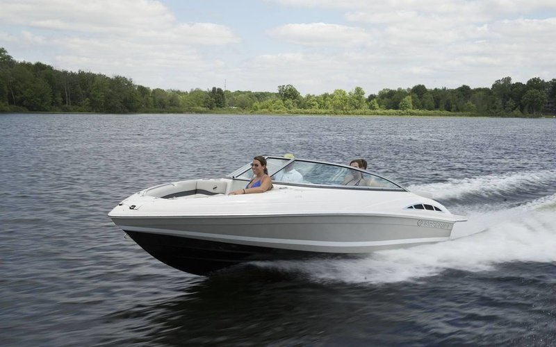 Starcraft Limited Runabout 2119 RE I/O