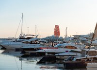 During the boot show, the sailboat was open to the public. As were the boats of exhibiting companies, some of which could be tested at sea.