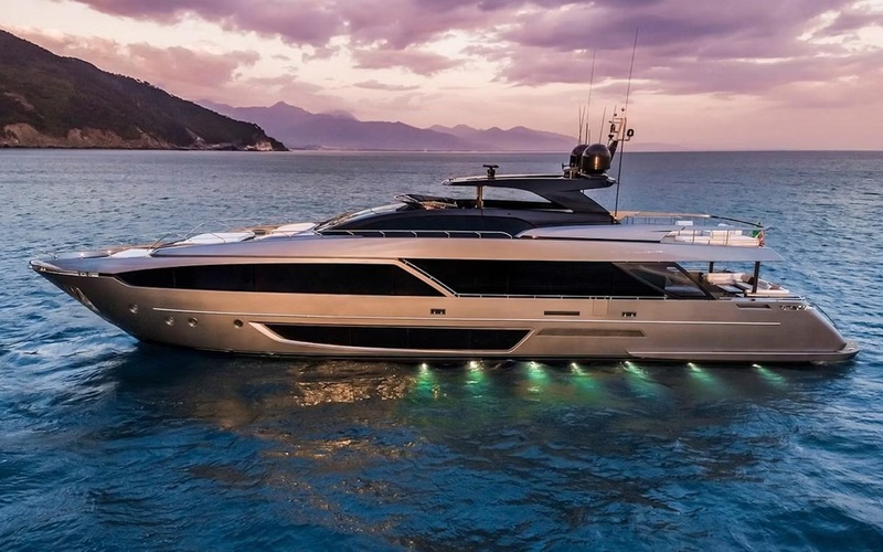 Island Packet Yachts IP 520