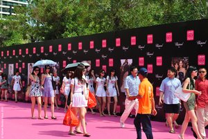 The Chinese are walking