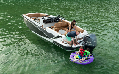 Glastron GTD 240