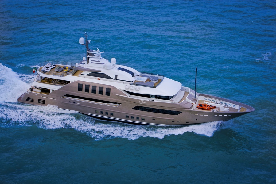 The prize for innovation went to the CRN 60M J'Ade.