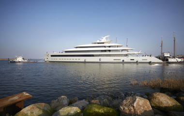 Feadship Moonrise