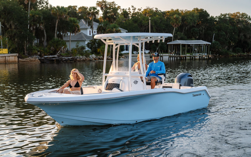 TideWater 210 CC Adventure