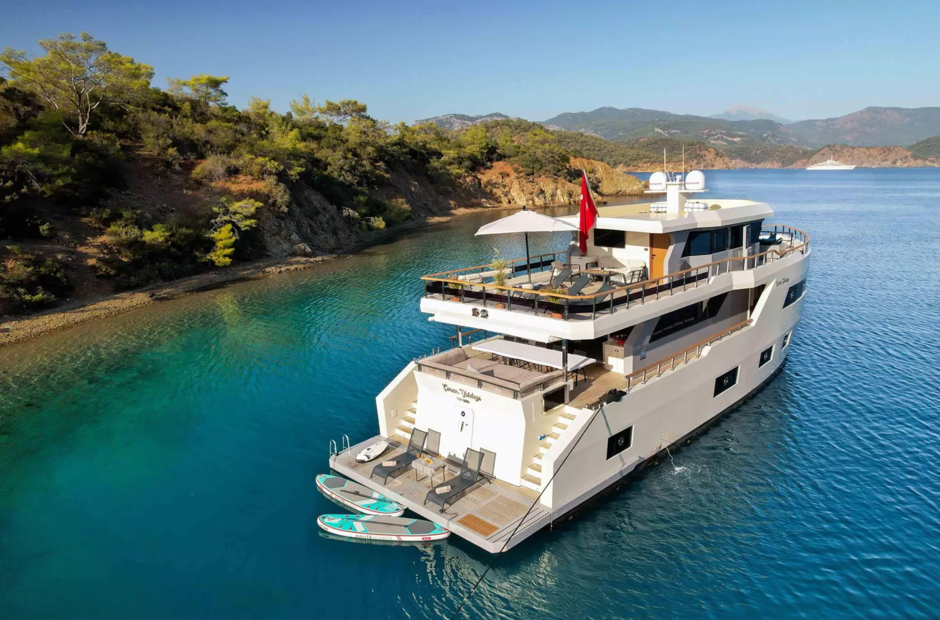 Fethiye Shipyard Cinar Yildizi