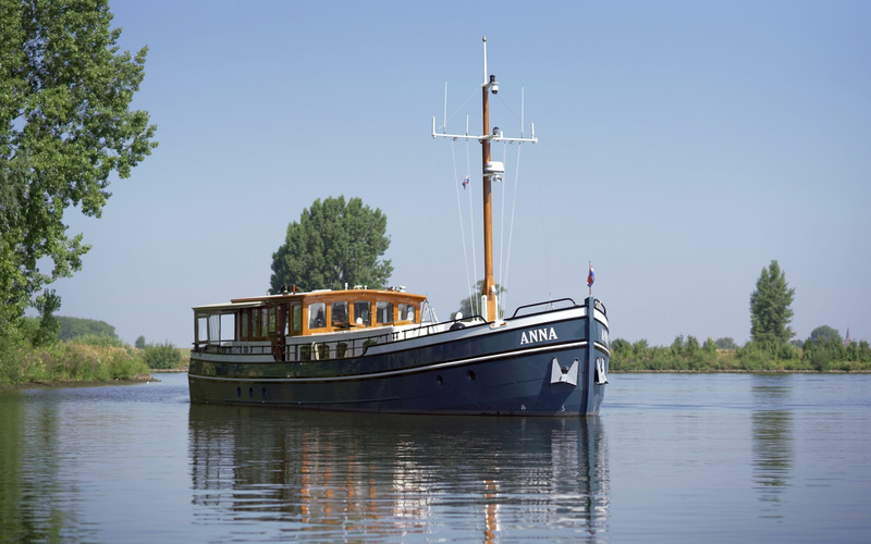 De Alm  Schippersjacht 2150