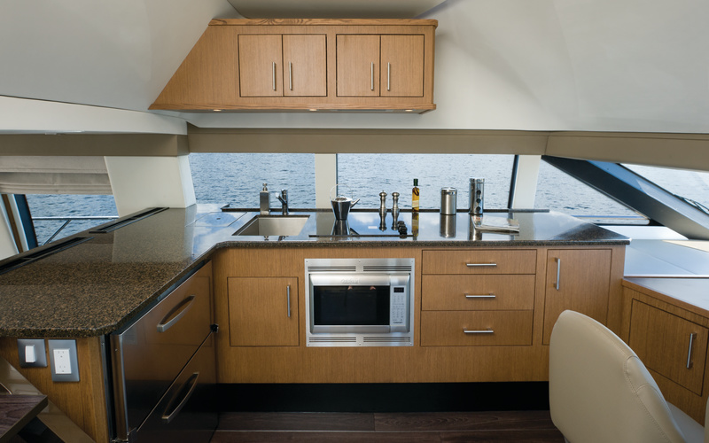 Carver 54 Voyager