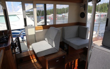 Paragon 25 Cabin (2014)