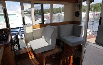 Paragon 25 Cabin (2014)