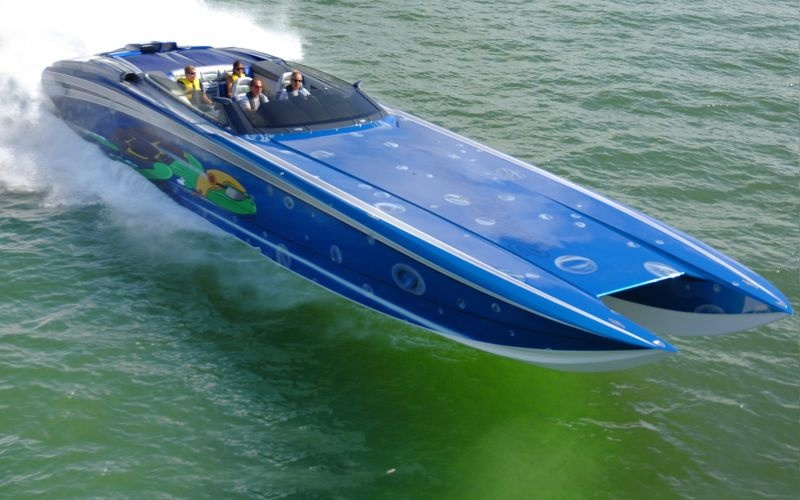 Nor-tech 5200 Roadster
