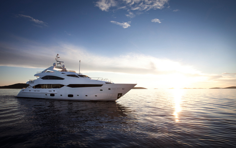 Sunseeker 40M Yacht