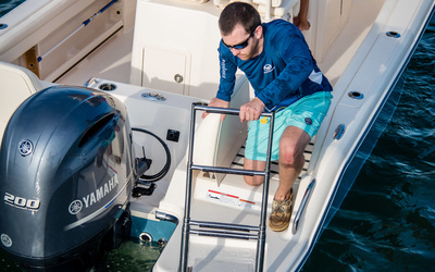 Grady-White Fisherman 216