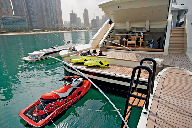 The bathing platform, aka the berth for auxiliary boats.