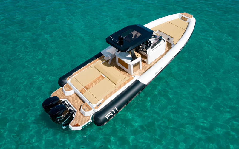 Renier R11 FB