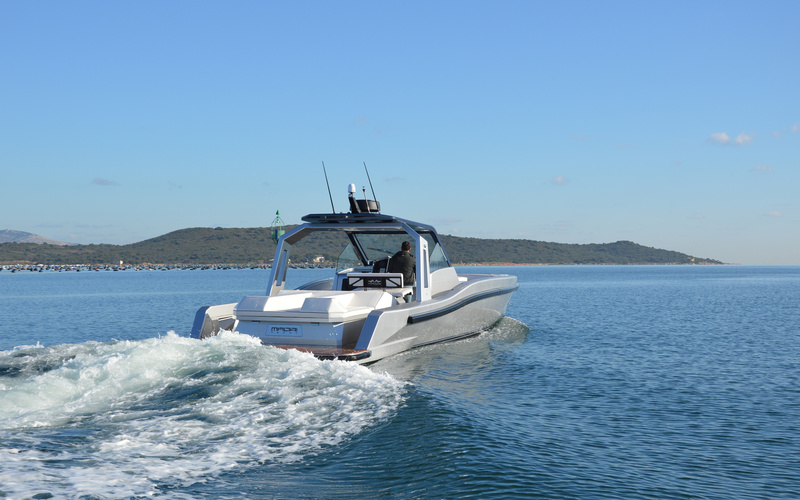 Maori Yacht M 50 Hard Top