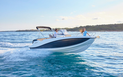 Quicksilver Activ 605 Open