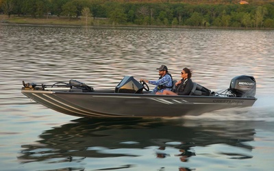 Crestliner XFC 179