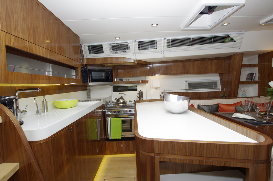 The galley: in practice, it was extremely convenient
