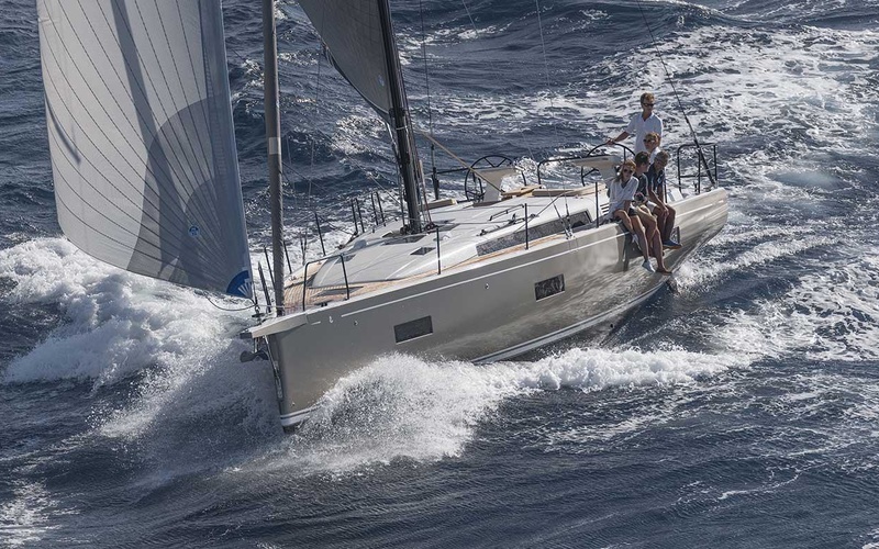 Beneteau First 44