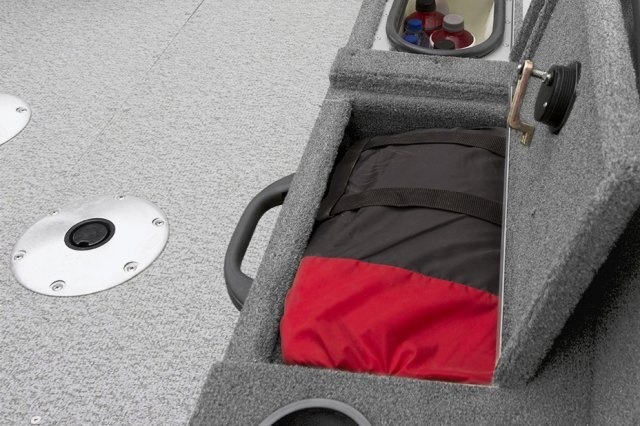 Alumacraft Competitor Shadow 175 Tiller