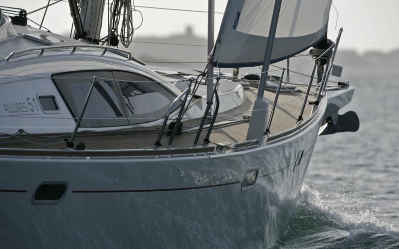Allures 51