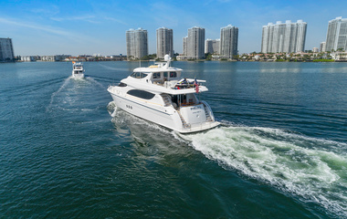 Hatteras Pneuma