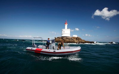 Zodiac Pro 750