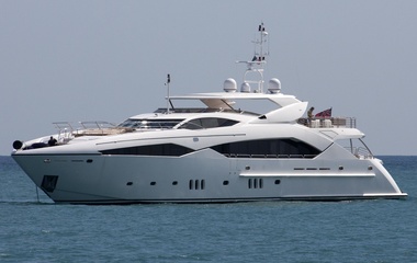 Sunseeker Yvonne