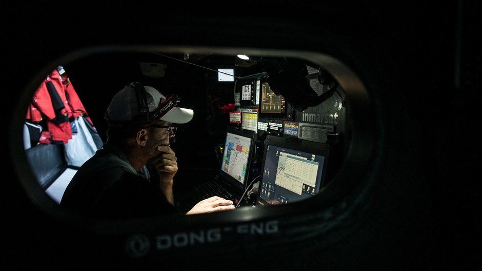 Dongfeng Navigator Pascal Bidegorri at work