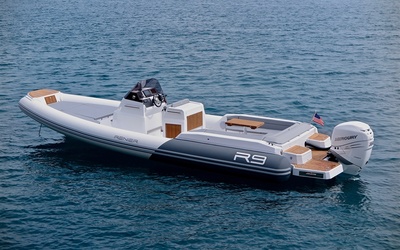 Renier R9 Tourer